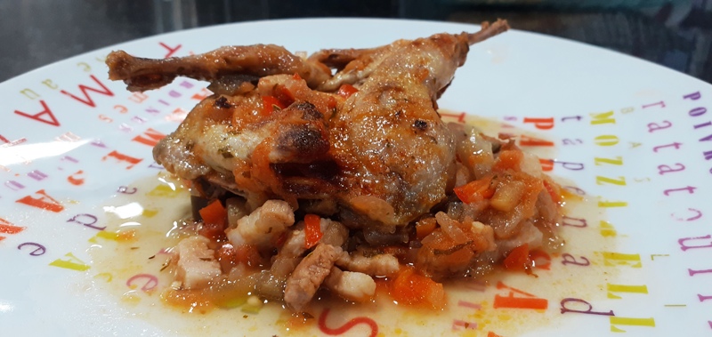Codornices con sanfaina