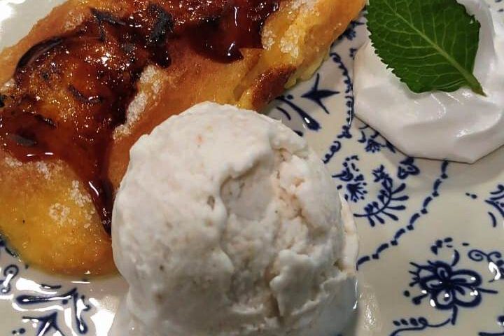 Receta de torrijas caramelizadas con sorbete de coco