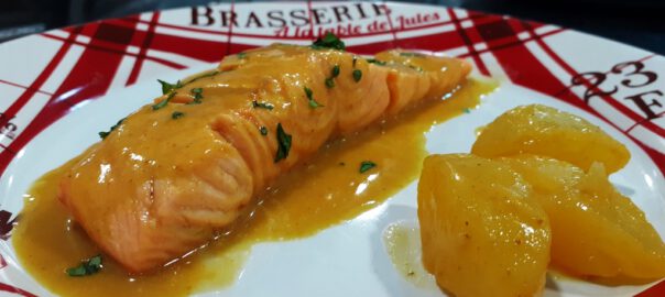 Receta de salmón al curry de coco