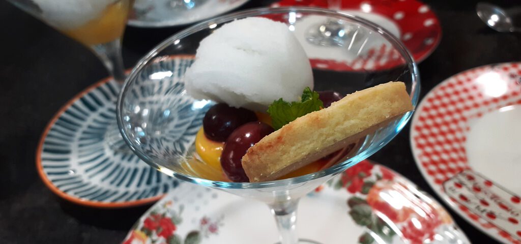 Recetas de cerezas con crema de limón