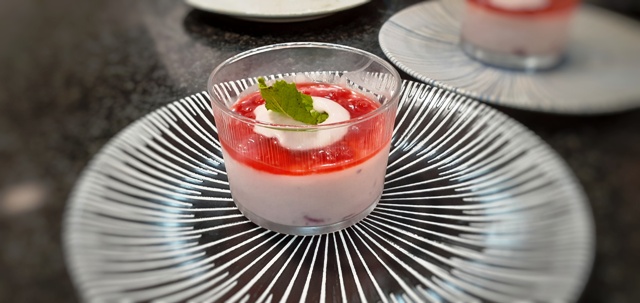 Mousse de frutas rojas