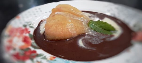 Recetas de peras con salsa de chocolate