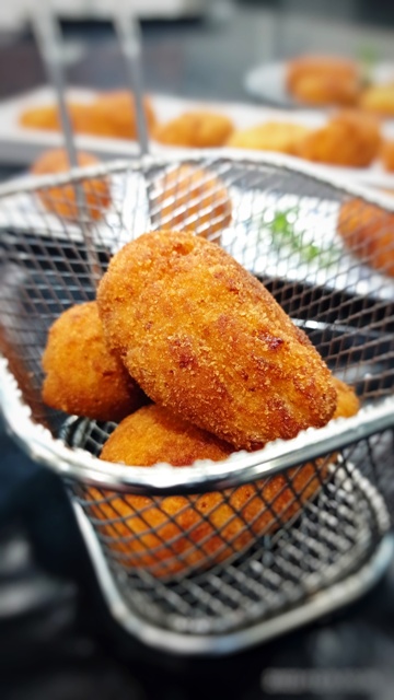 Croquetas de langostinos