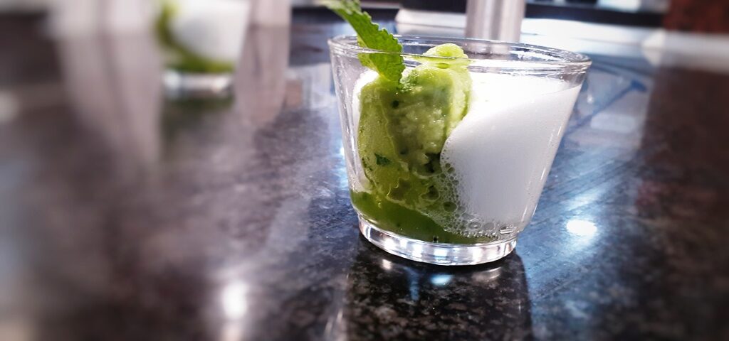 Receta de caipiriña de pepino