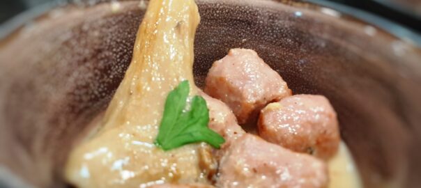 Receta de butifarra, setas y castañas