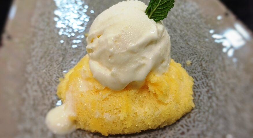 Receta de bizcocho de naranja con helado de cítricos